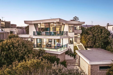 Orton Oceanview Luxury Retreat - VIC Tourism 0