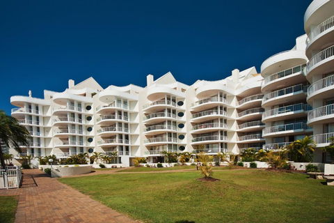 Osprey Apartments - VIC Tourism 3