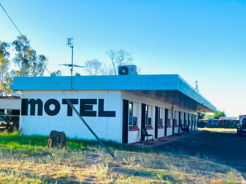 OXFORD HOTEL MOTEL - VIC Tourism 2