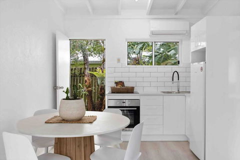 PA2 Stunning Sunshine Beach Apt Pets Welcome - VIC Tourism 2