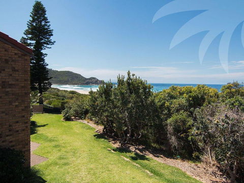 Oceanside 20 Sapphire - VIC Tourism 0
