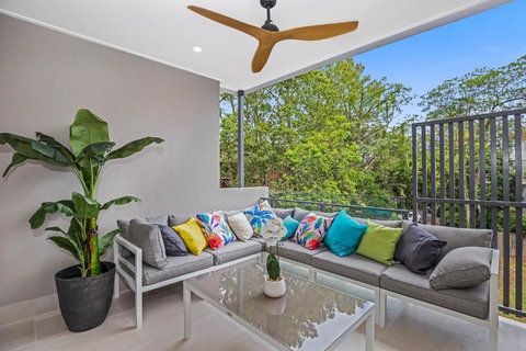 Park Avenue Luxe Townhouse Brand New Sleeps 9 - VIC Tourism 2