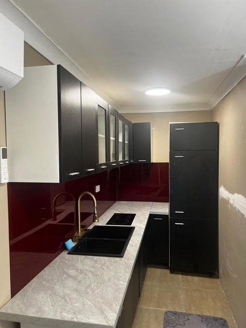 Palm Backpackers - VIC Tourism 1