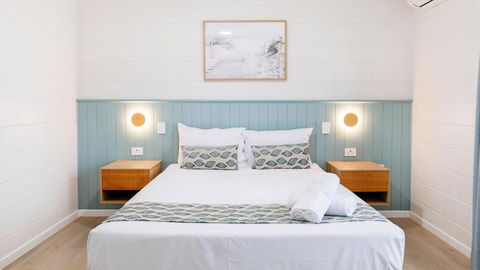 Palm View Holiday Apartments - VIC Tourism 0