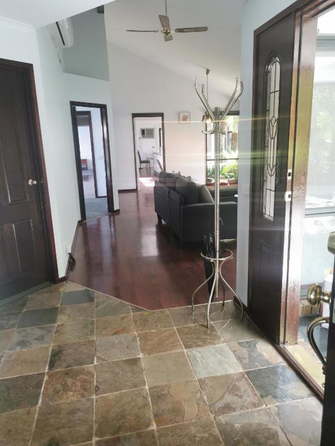 Peaceful House In Mill Park Melbourne - VIC Tourism 1