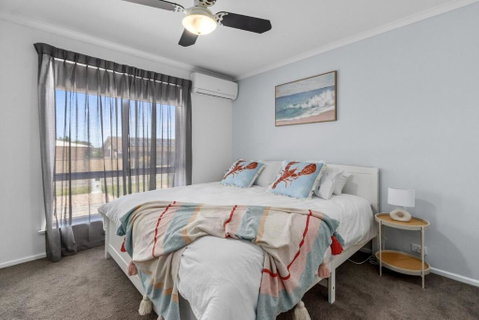Percys Beach House Moonta Bay - VIC Tourism 3