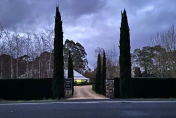 Petschel House with VIC Tourism