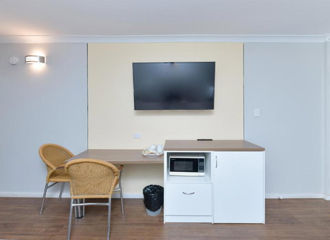 Platinum Motel - VIC Tourism 3