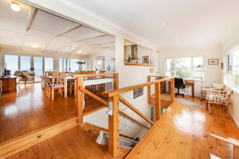 PORT WILLUNGA DREAMING A Beach Front Experience - VIC Tourism 2