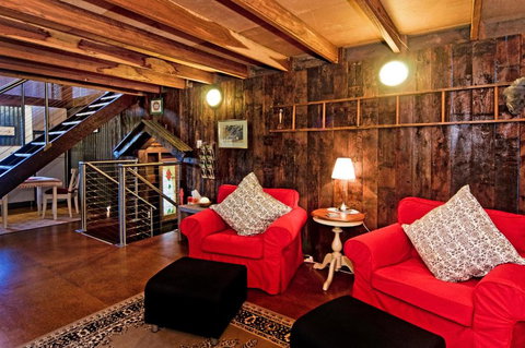 Possum Lodge At Cloudhill Estate - VIC Tourism 2