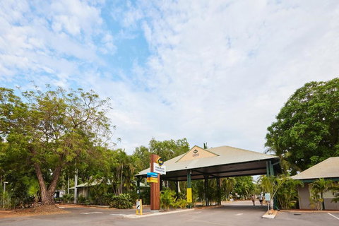 RAC Cable Beach Holiday Park - VIC Tourism 1