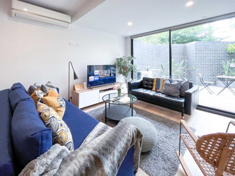 Pride Bentleigh Apartment With Private Garden - VIC Tourism 0