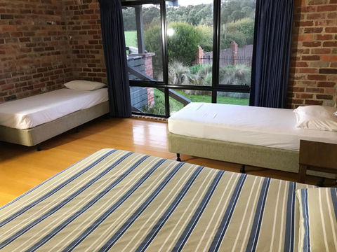 Prom Coast Holiday Lodge - VIC Tourism 2