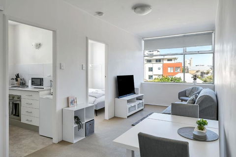 Quaint 1BD On The Doorstep Of Manly Beach - VIC Tourism 2