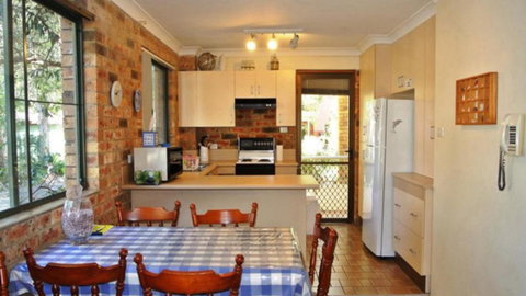 Quality Beachside Holiday - VIC Tourism 2