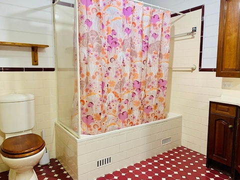 Quarryman Cottage @ 102 - VIC Tourism 2