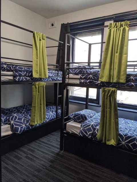 Queen Victoria Hostel - VIC Tourism 2