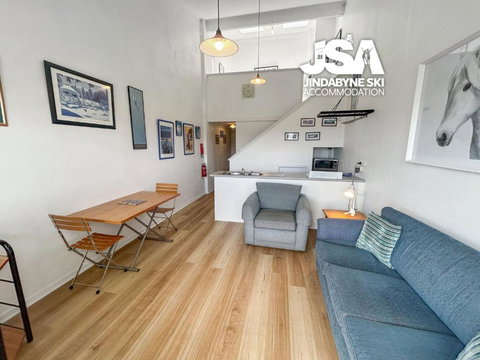 Razorback 3 - VIC Tourism 2