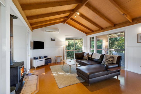 Ravensbourne Escape - Windsong - VIC Tourism 1