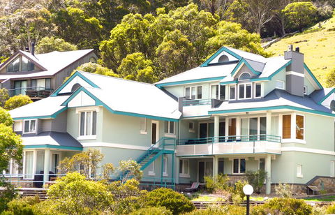 Aspect 2 - VIC Tourism 0