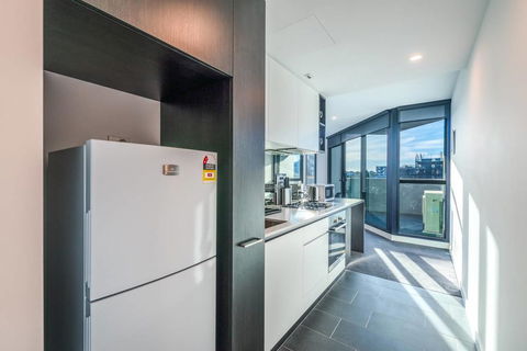Astrina Garden View 2 Bedroom - VIC Tourism 1