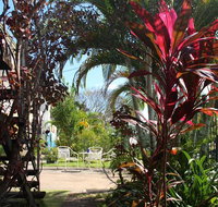 Asylum Cairns Hostel - VIC Tourism