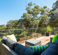 At Agnes Ave coastal views - VIC Tourism