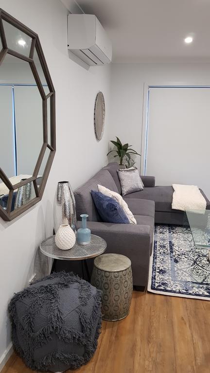 At Home Apartments - VIC Tourism 3