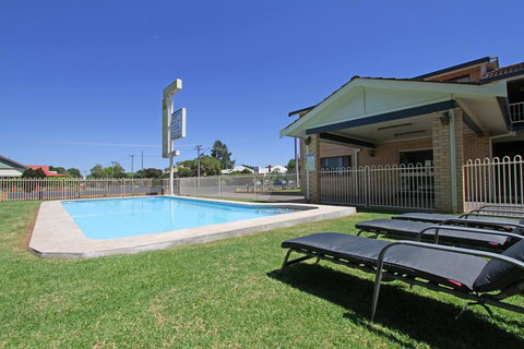 Atlas Motel - VIC Tourism 1