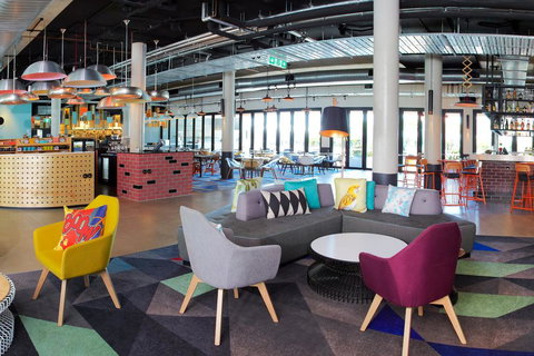 Atura Blacktown - VIC Tourism 1