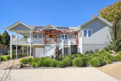 Autumn Home - Our Place At Bright - VIC Tourism 0