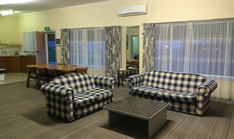 Avalon Motel - VIC Tourism 2