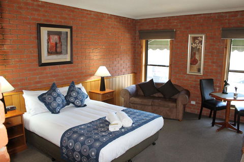 Bakery Hill Motel - VIC Tourism 2
