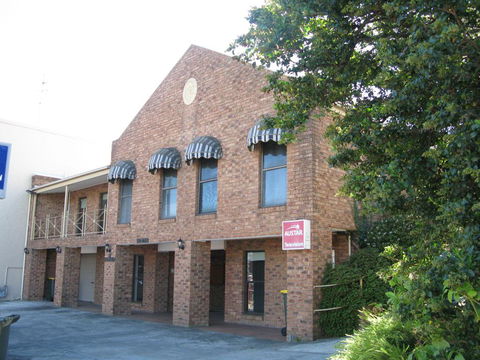 Bakery Hill Motel - VIC Tourism 0