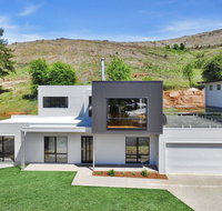 Balcony to Bogong - modern house ten minute stroll to town - VIC Tourism