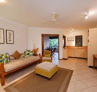 Balinese Style Apartment - VIC Tourism