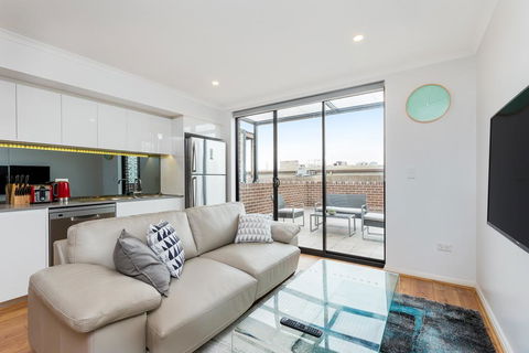 Balmain Modern Apartments - VIC Tourism 3