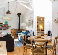 Bandalong Cottages - VIC Tourism