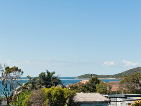 Barefoot Bliss @ Fingal Bay - VIC Tourism 1