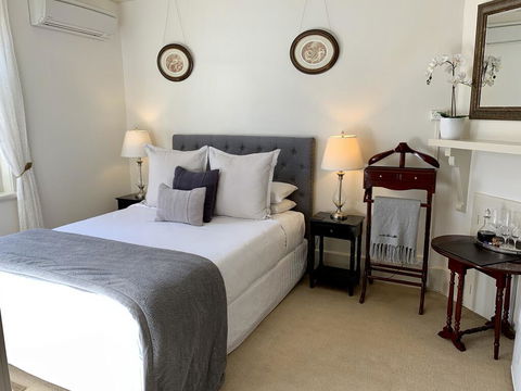 Barossa House - VIC Tourism 1