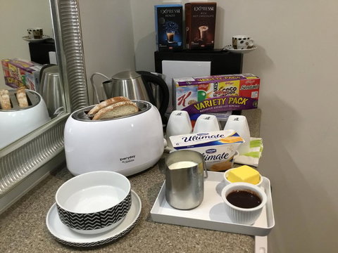 Barossa White House The West Wing - VIC Tourism 3