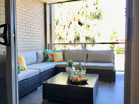 Batemans Bay Apartment - VIC Tourism 1