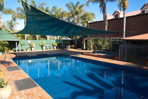 Batemans Bay Marina Resort - VIC Tourism 2