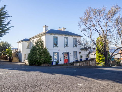 Battery Point Manor - VIC Tourism 0