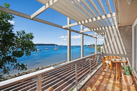 Bay Breeze Boutique Accommodation - VIC Tourism 1