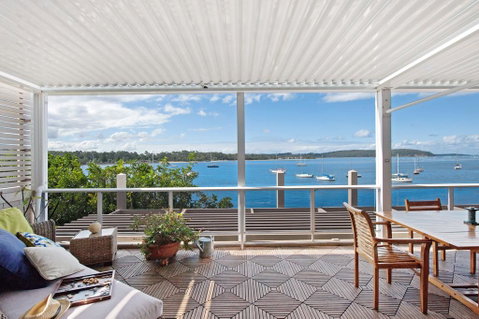 Bay Breeze Boutique Accommodation - VIC Tourism 0