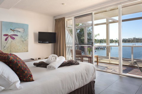 Bay Breeze Boutique Accommodation - VIC Tourism 3