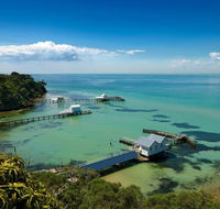 Bayplay Cottage And Portsea Apartments