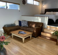 Beach Charm Villa Suite - VIC Tourism