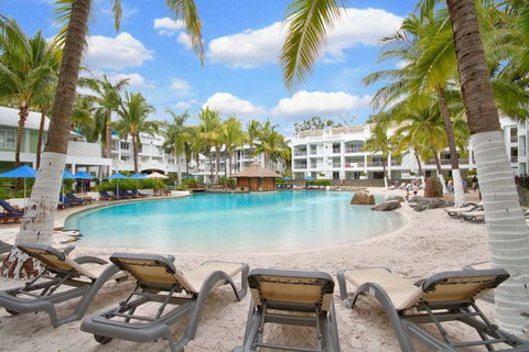 BEACH CLUB PENTHOUSE 5134 - VIC Tourism 3